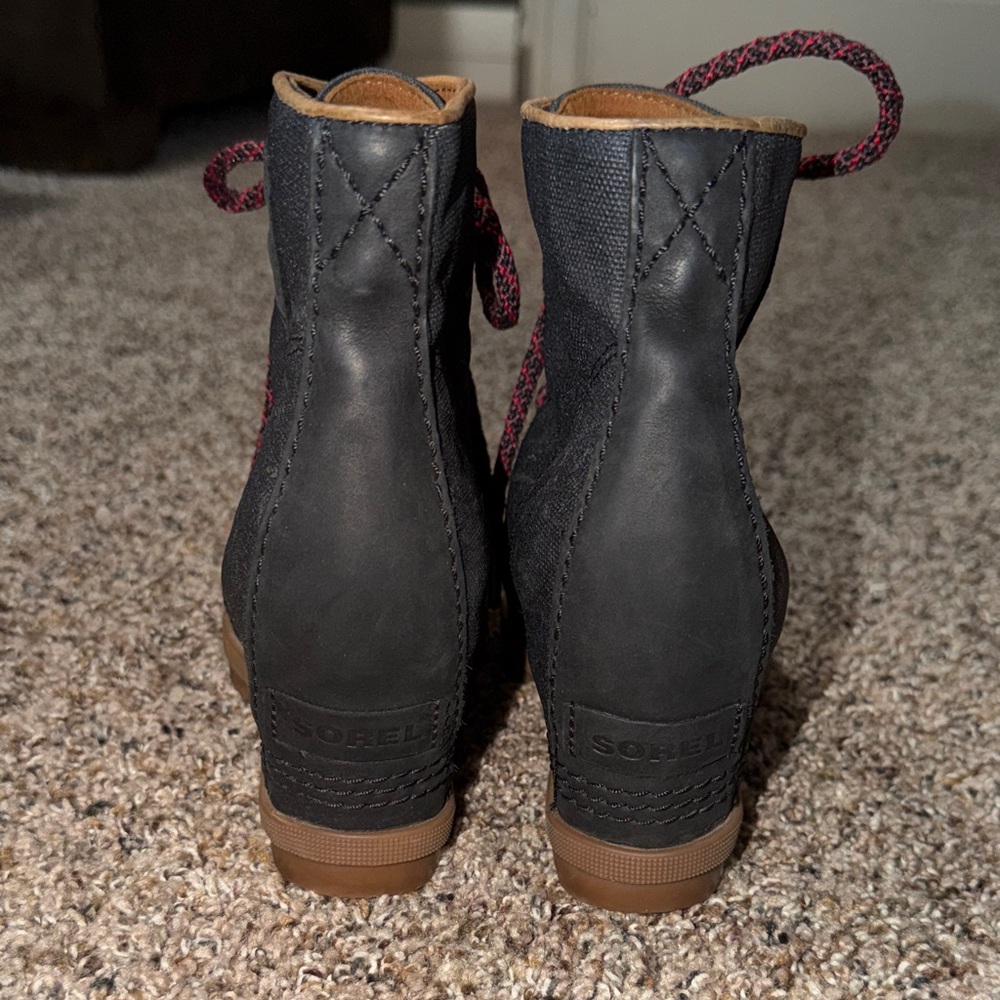 Sorel Joan of Arctic Wedge II Lace Boots – Black – Size 6 - Picture 5 of 6